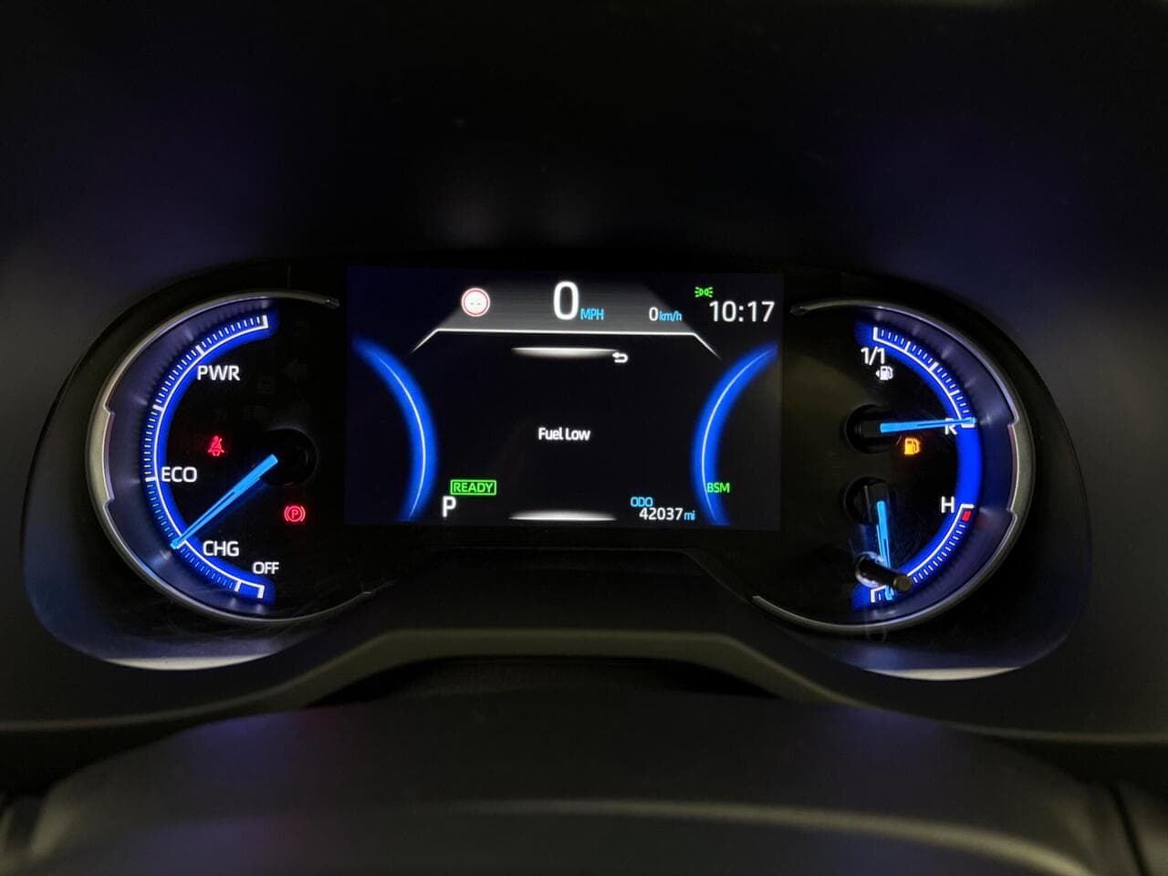Toyota RAV4 thumbnail Driver Instruments