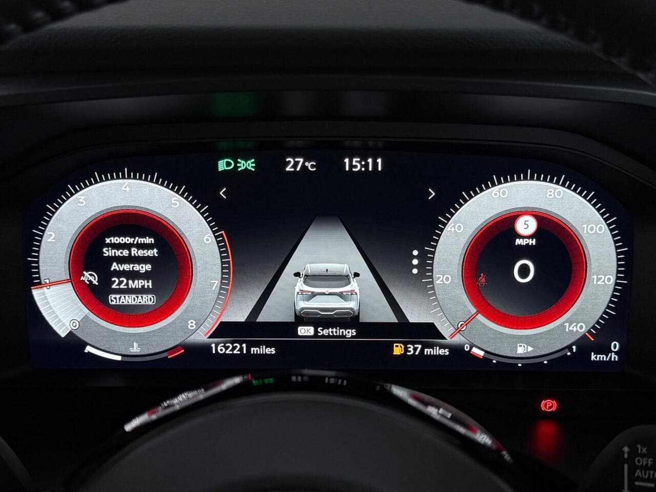 Nissan Qashqai thumbnail Driver Instruments