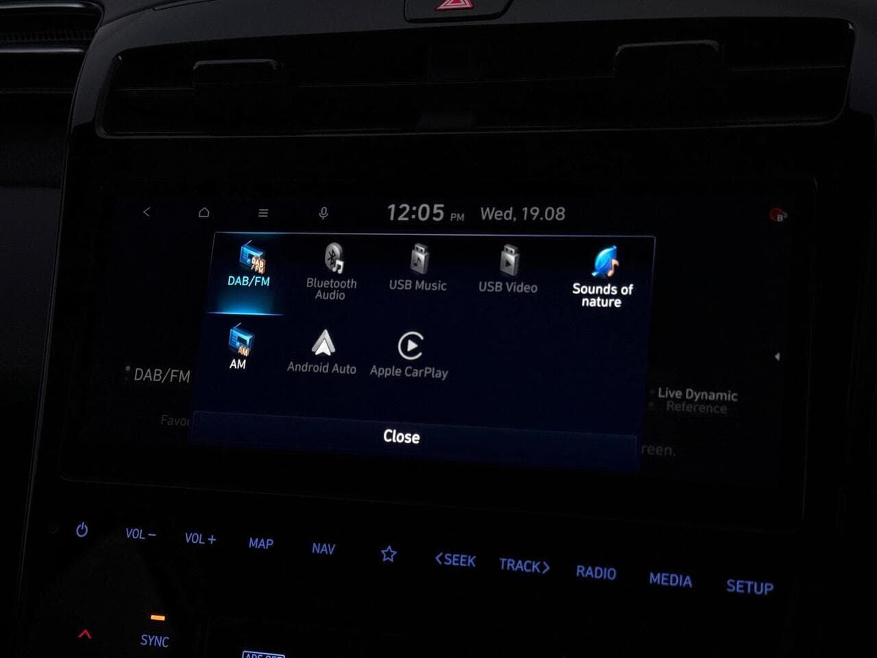 Hyundai TUCSON thumbnail Infotainment System