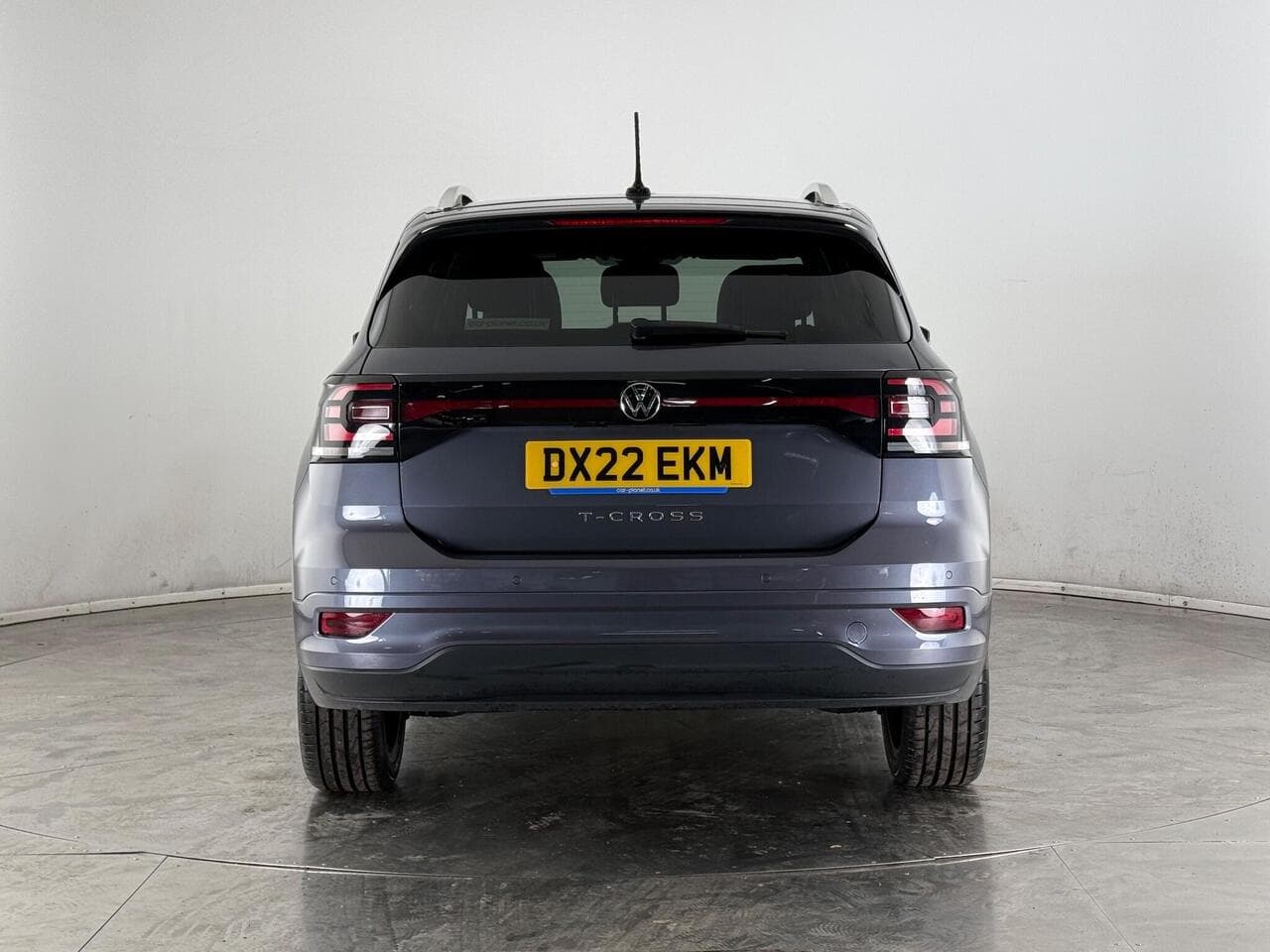 Volkswagen T-Cross thumbnail Rear