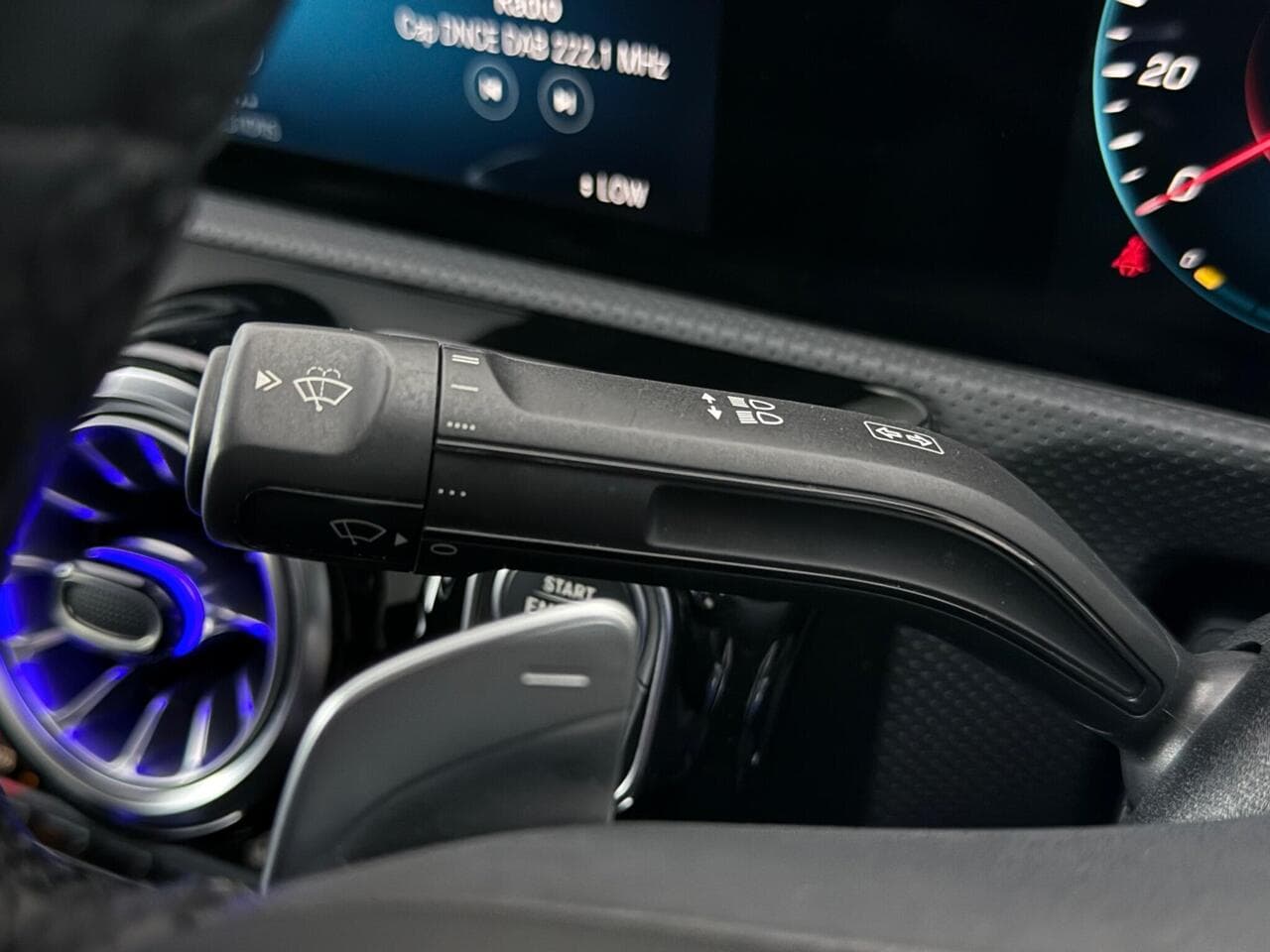Mercedes-Benz A Class thumbnail Misc Controls