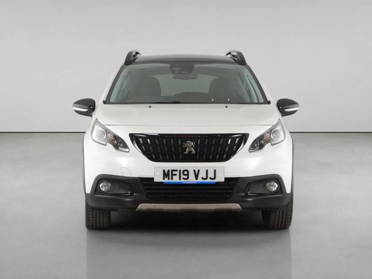 Peugeot 2008 thumbnail Front