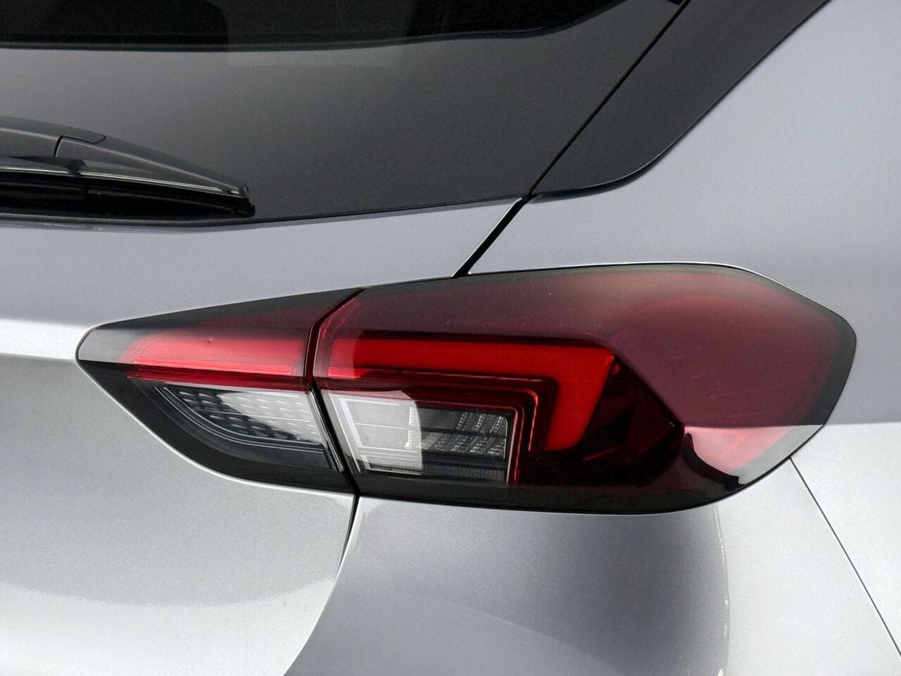 Vauxhall Corsa thumbnail Lights Rear