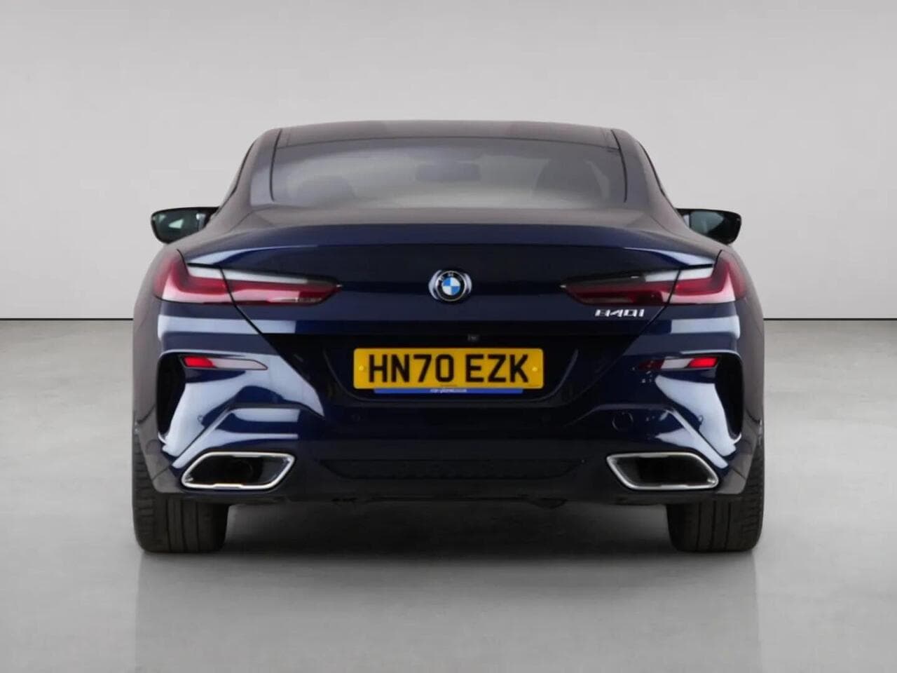 BMW 8 Series thumbnail Rear