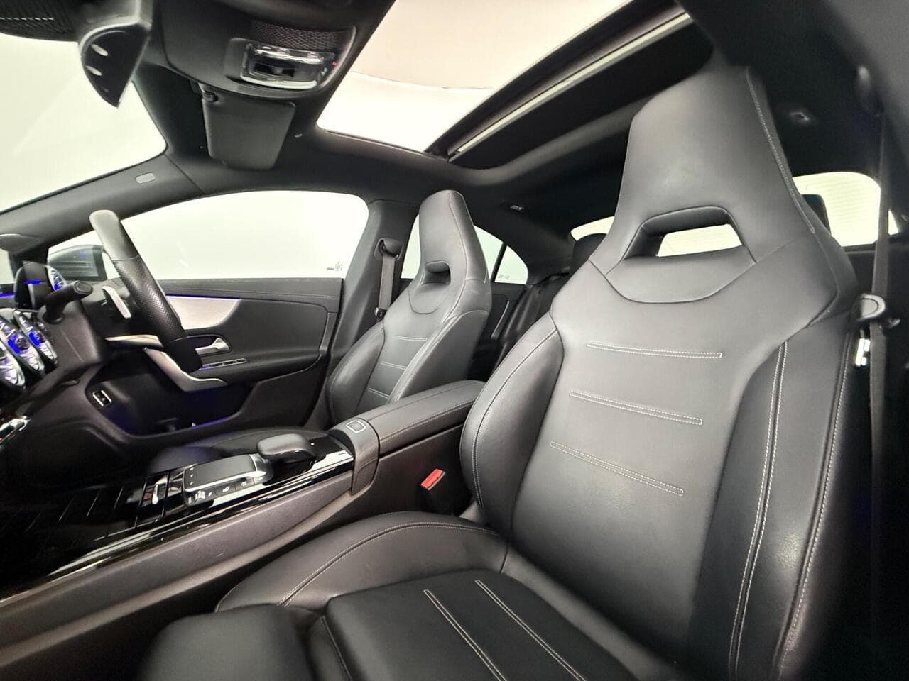 Mercedes-Benz CLA thumbnail Seat Front Passenger