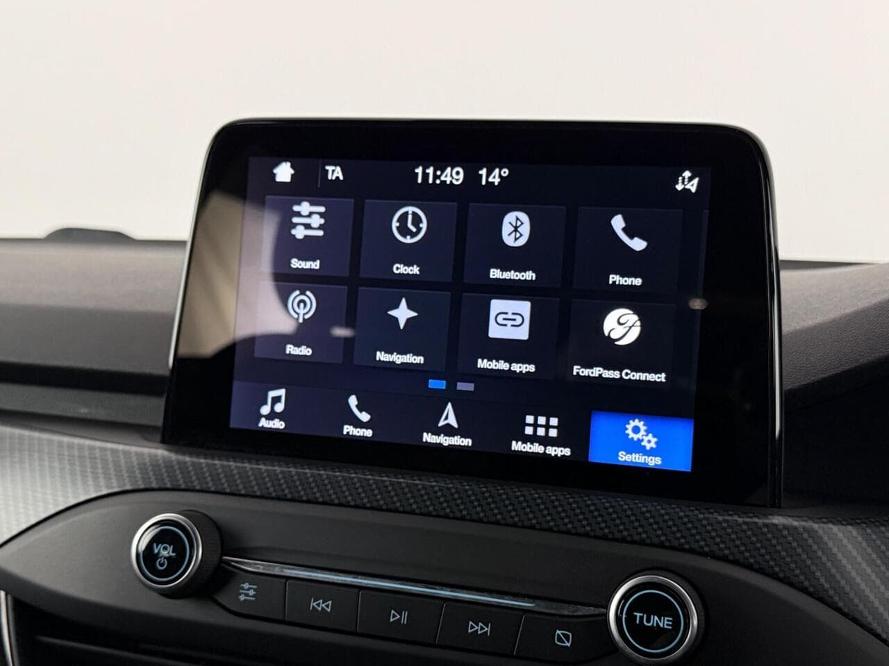 Ford Focus thumbnail Infotainment System