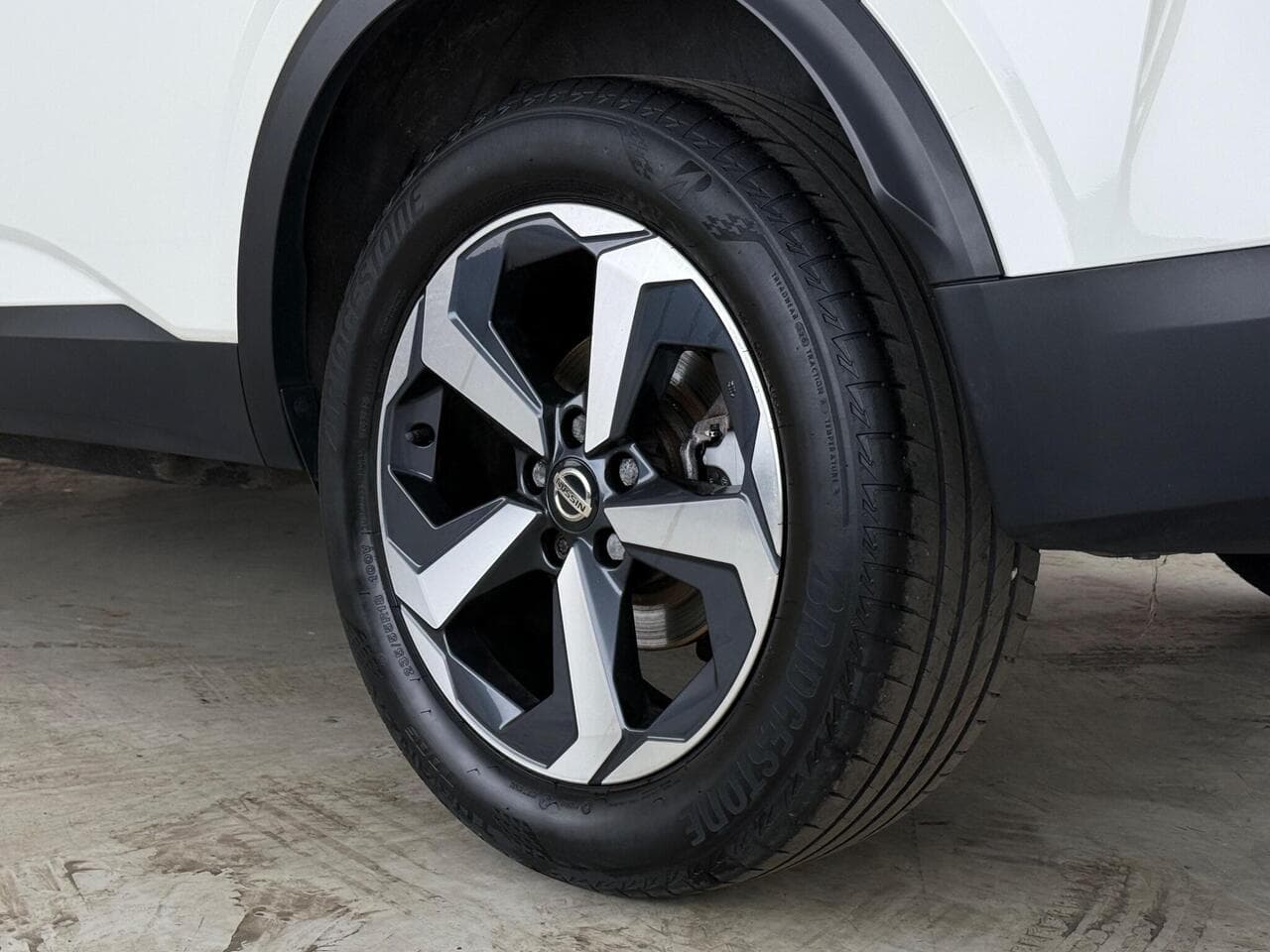Nissan Qashqai thumbnail Wheel
