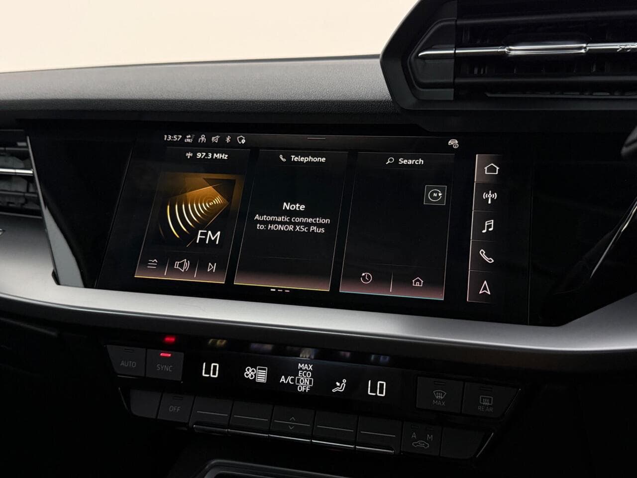 Audi A3 thumbnail Infotainment System