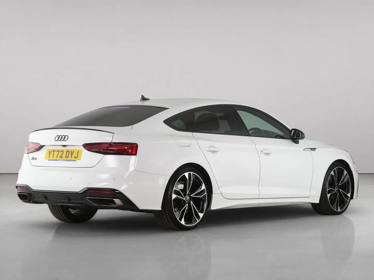 Audi A5 thumbnail Rear Right
