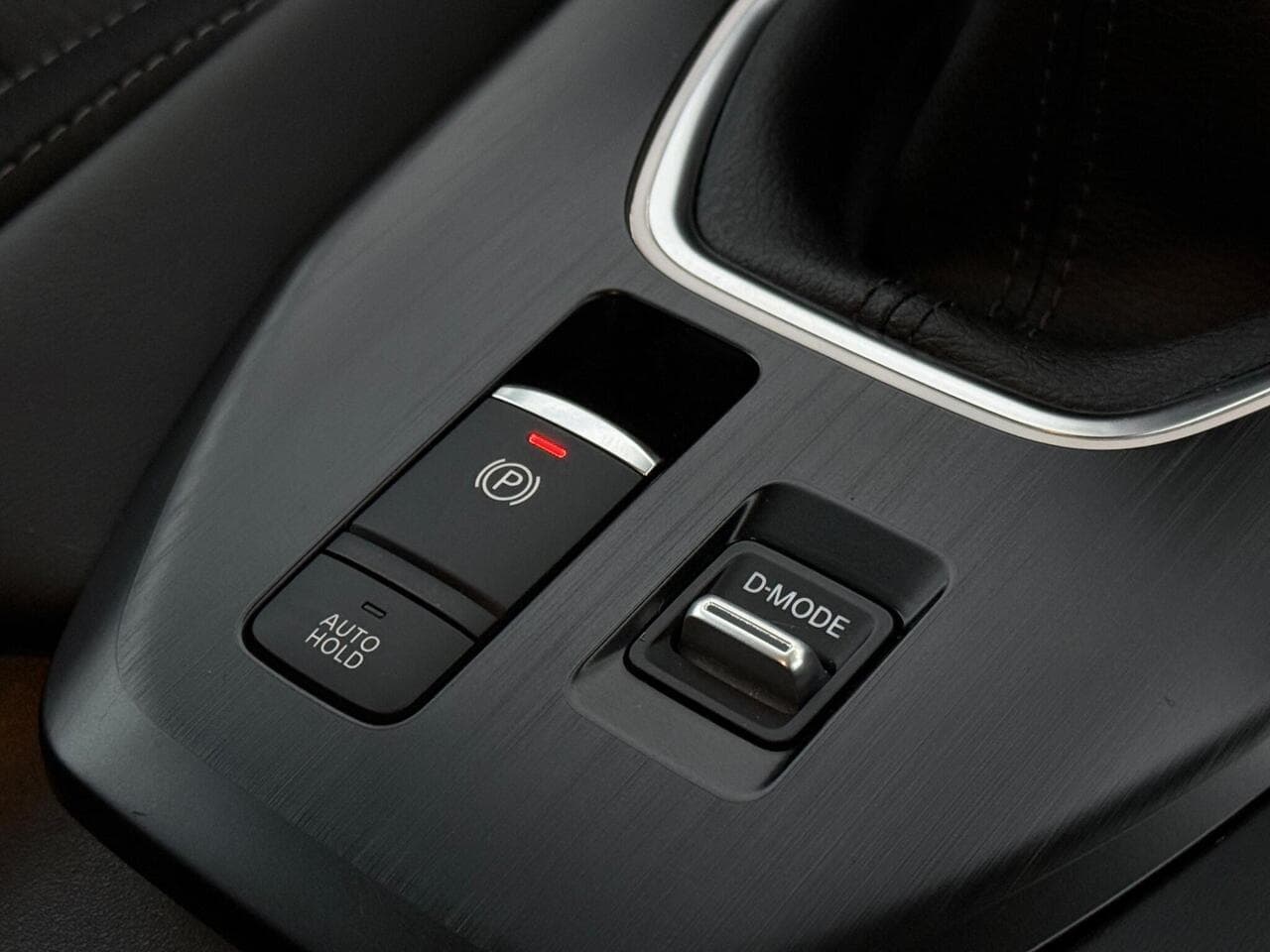 Nissan Qashqai thumbnail Misc Controls