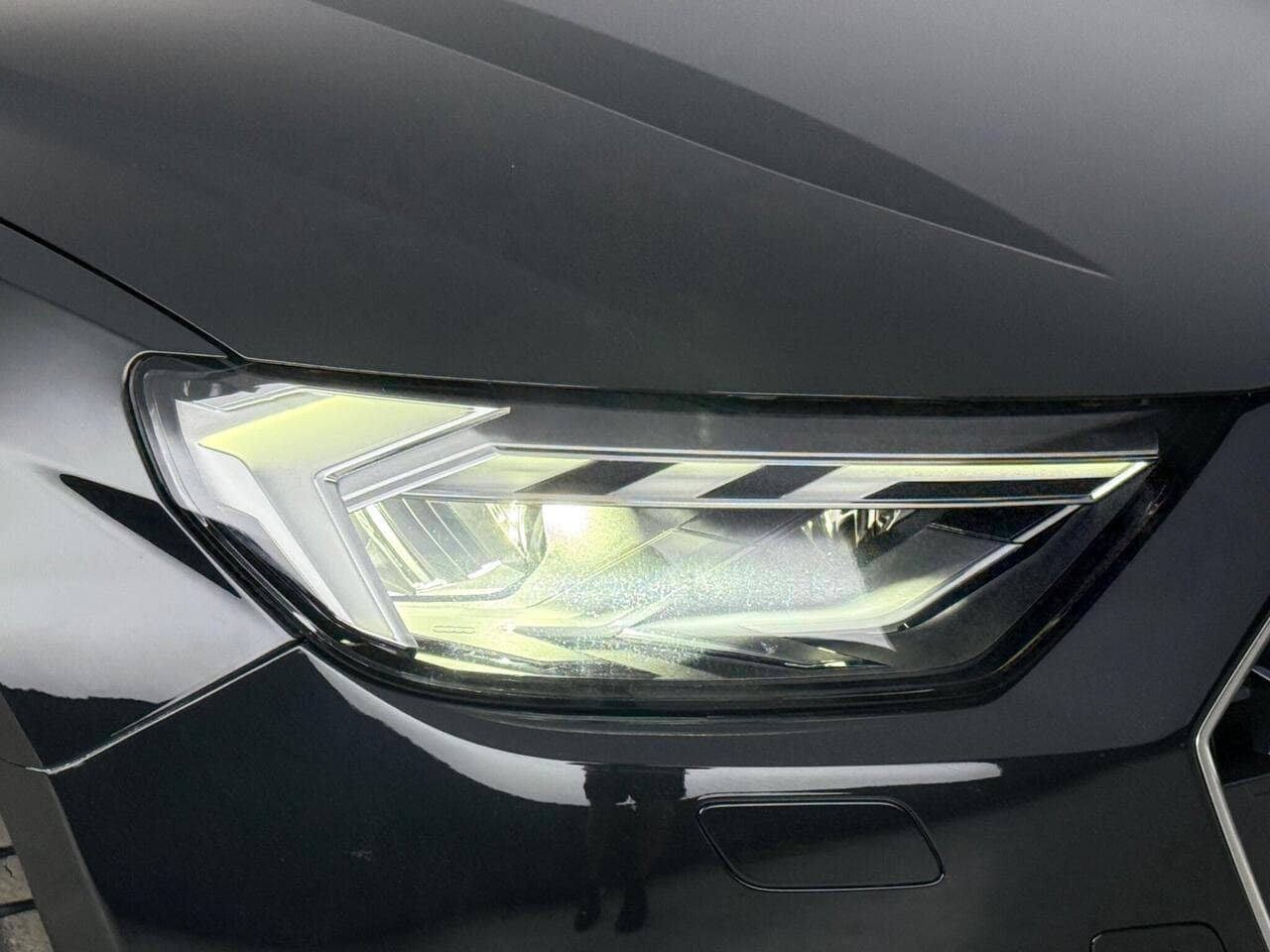 Audi A1 thumbnail Lights Front