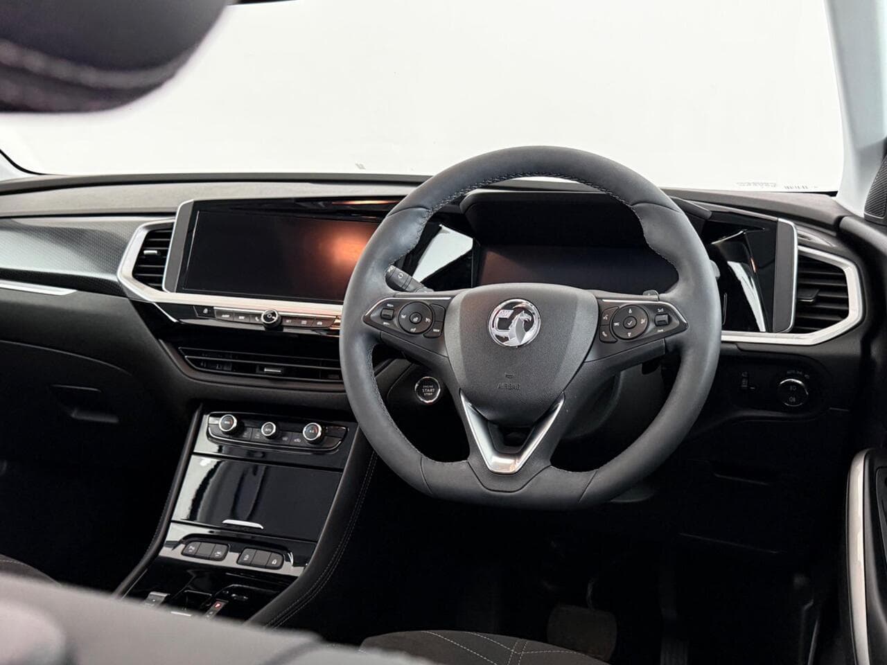Vauxhall Grandland thumbnail Steering Wheel