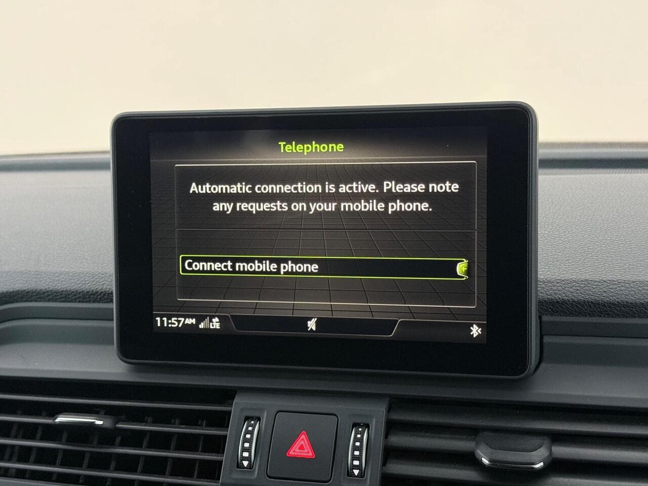 Audi Q5 thumbnail Infotainment System