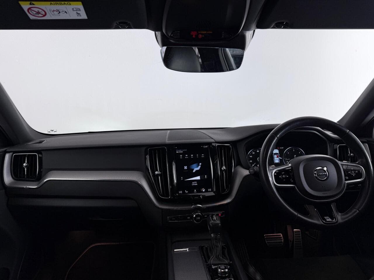 Volvo XC60 thumbnail Interior Front