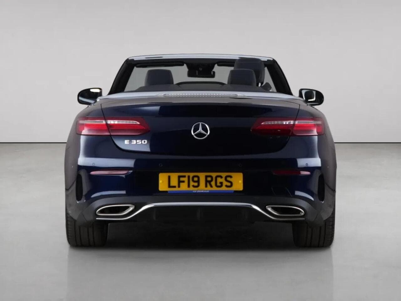 Mercedes-Benz E Class thumbnail Rear