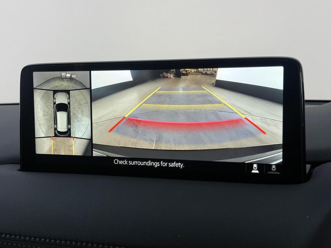 Mazda CX-5 thumbnail Infotainment System