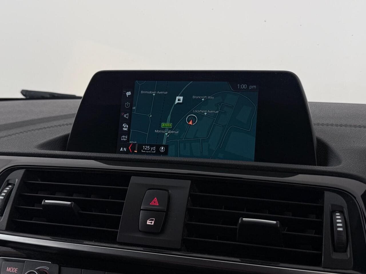 BMW 1 Series thumbnail Infotainment System