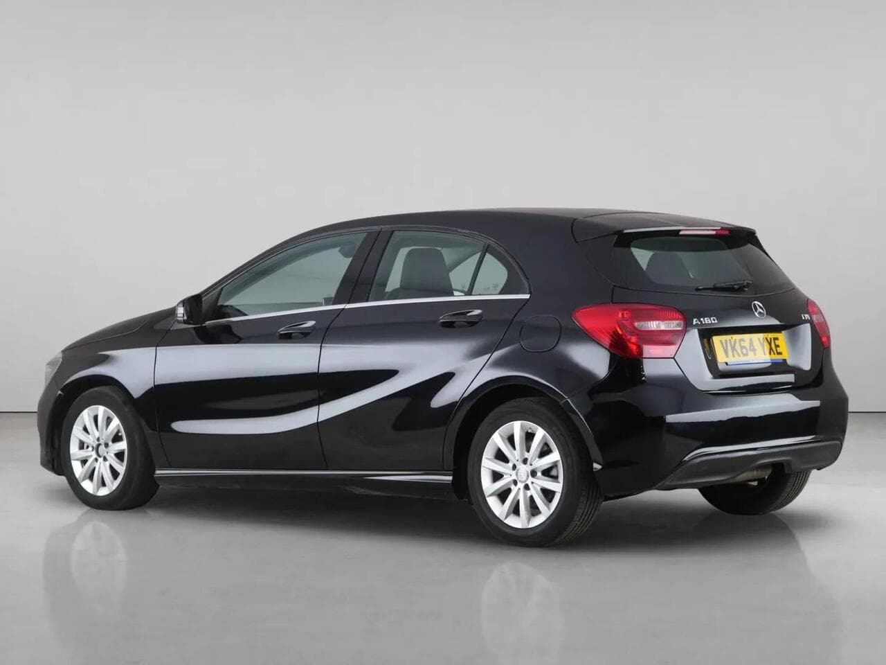 Mercedes-Benz A Class thumbnail Rear Left