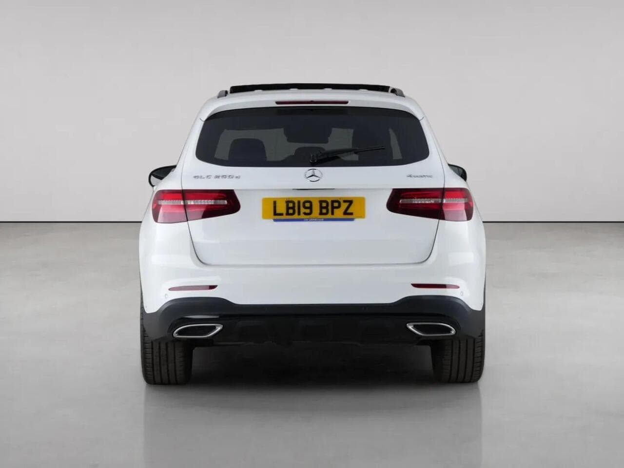 Mercedes-Benz GLC thumbnail Rear