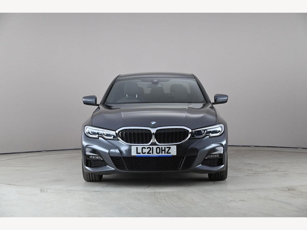 BMW 3 Series thumbnail Front