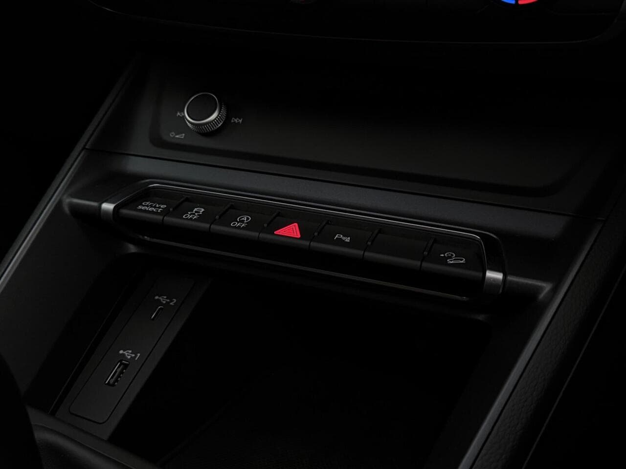 Audi Q3 thumbnail Inconclusive