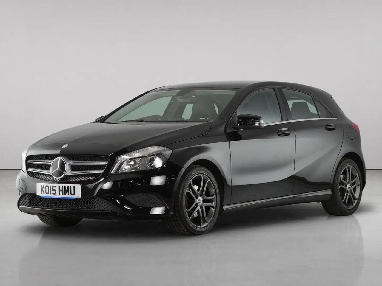 Mercedes-Benz A Class thumbnail Front Left