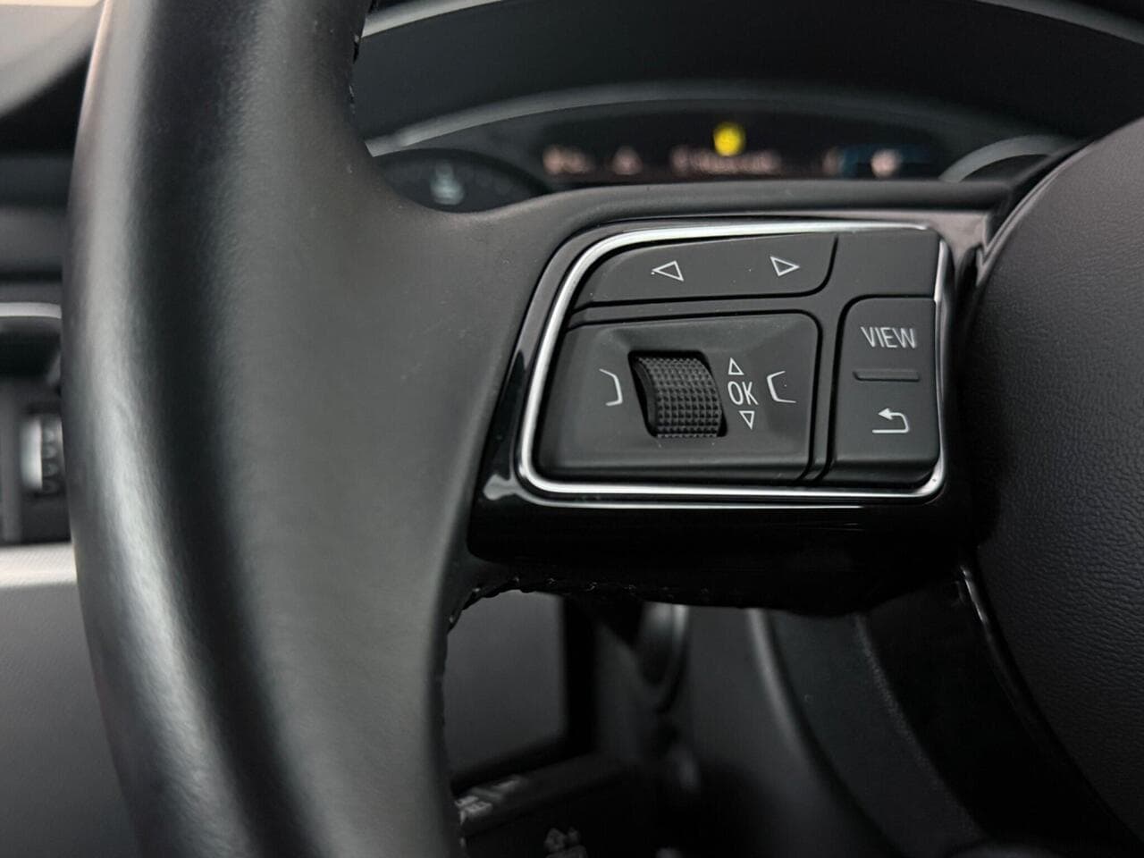 Audi A5 thumbnail Misc Controls
