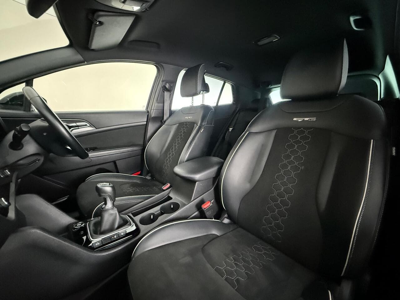 Kia Sportage thumbnail Seat Front Passenger
