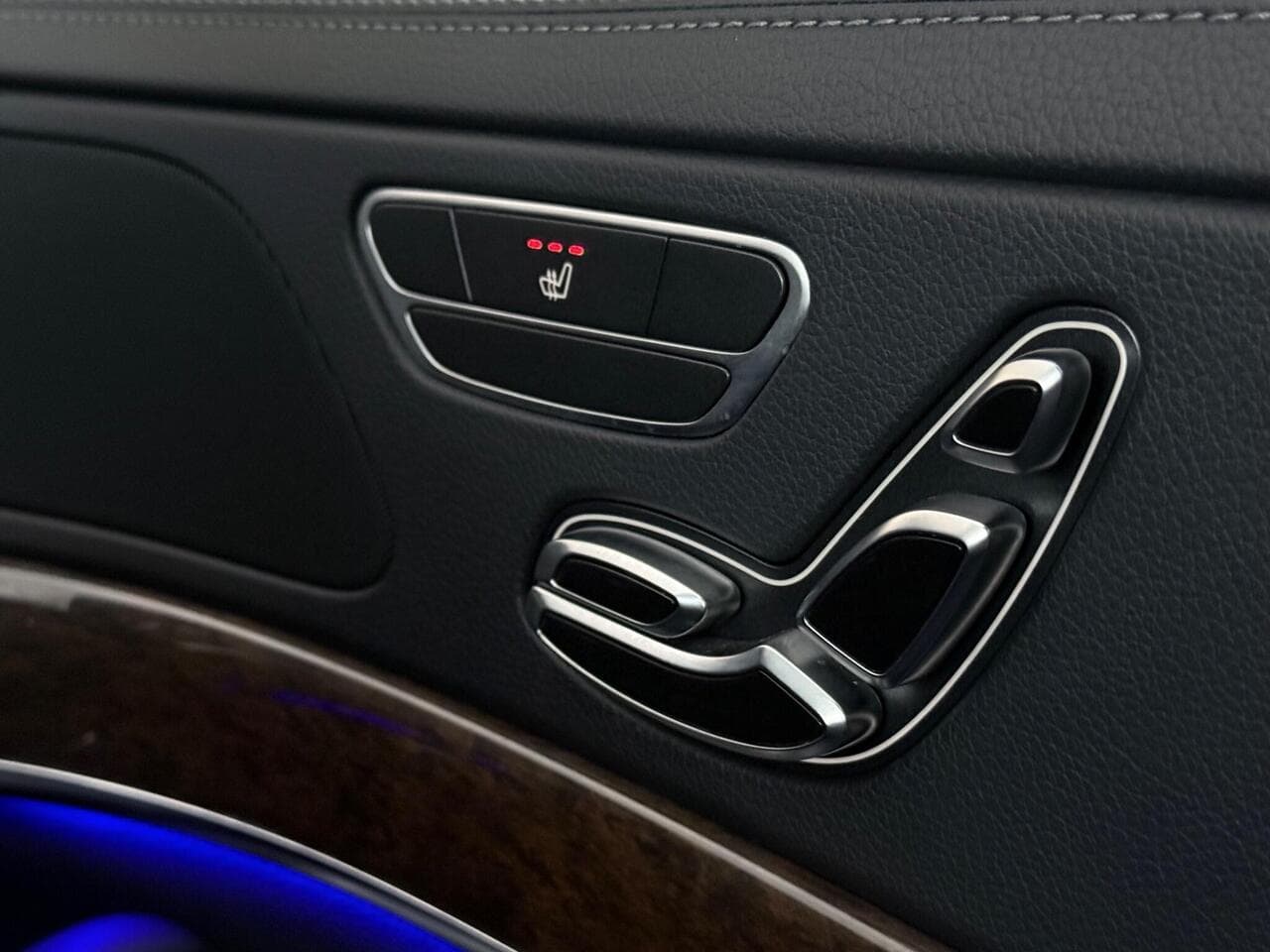 Mercedes-Benz S Class thumbnail Misc Controls
