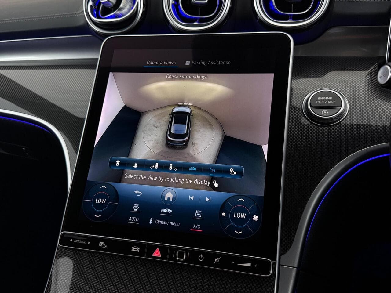 Mercedes-Benz C Class thumbnail Infotainment System