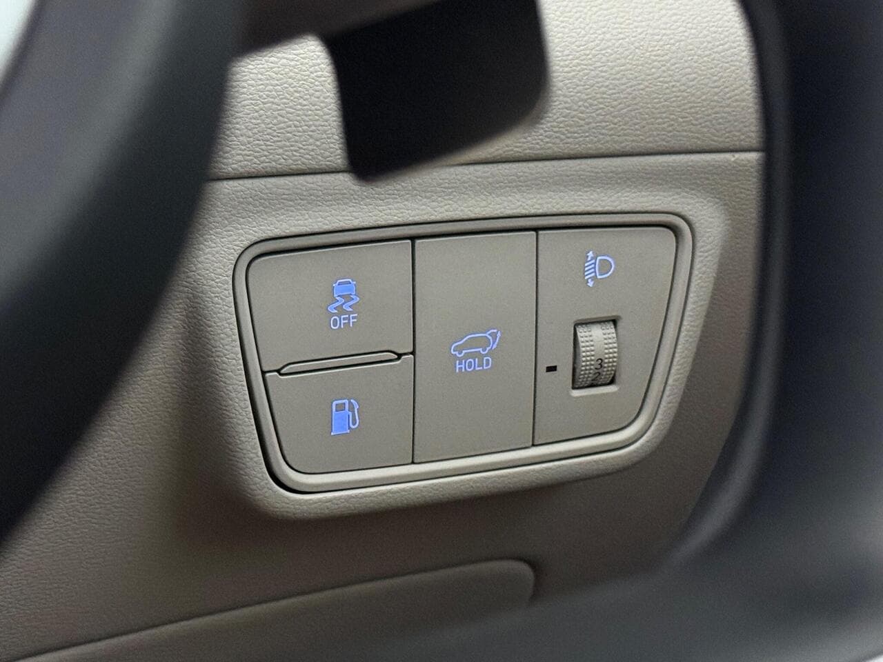 Hyundai TUCSON thumbnail Misc Controls