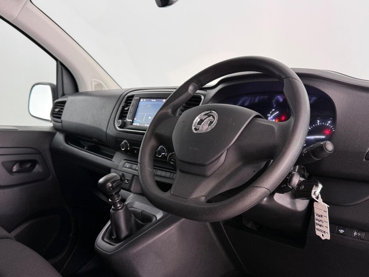 Vauxhall Vivaro thumbnail Interior Front