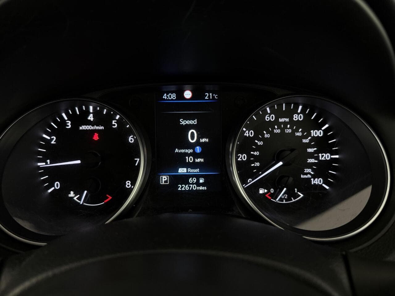 Nissan Qashqai thumbnail Driver Instruments