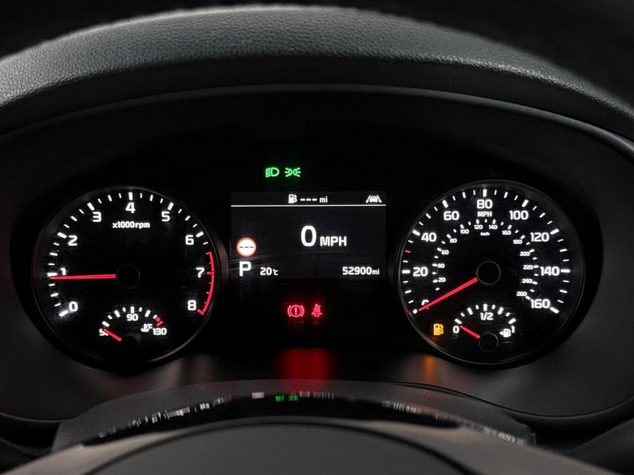 Kia Sportage thumbnail Driver Instruments