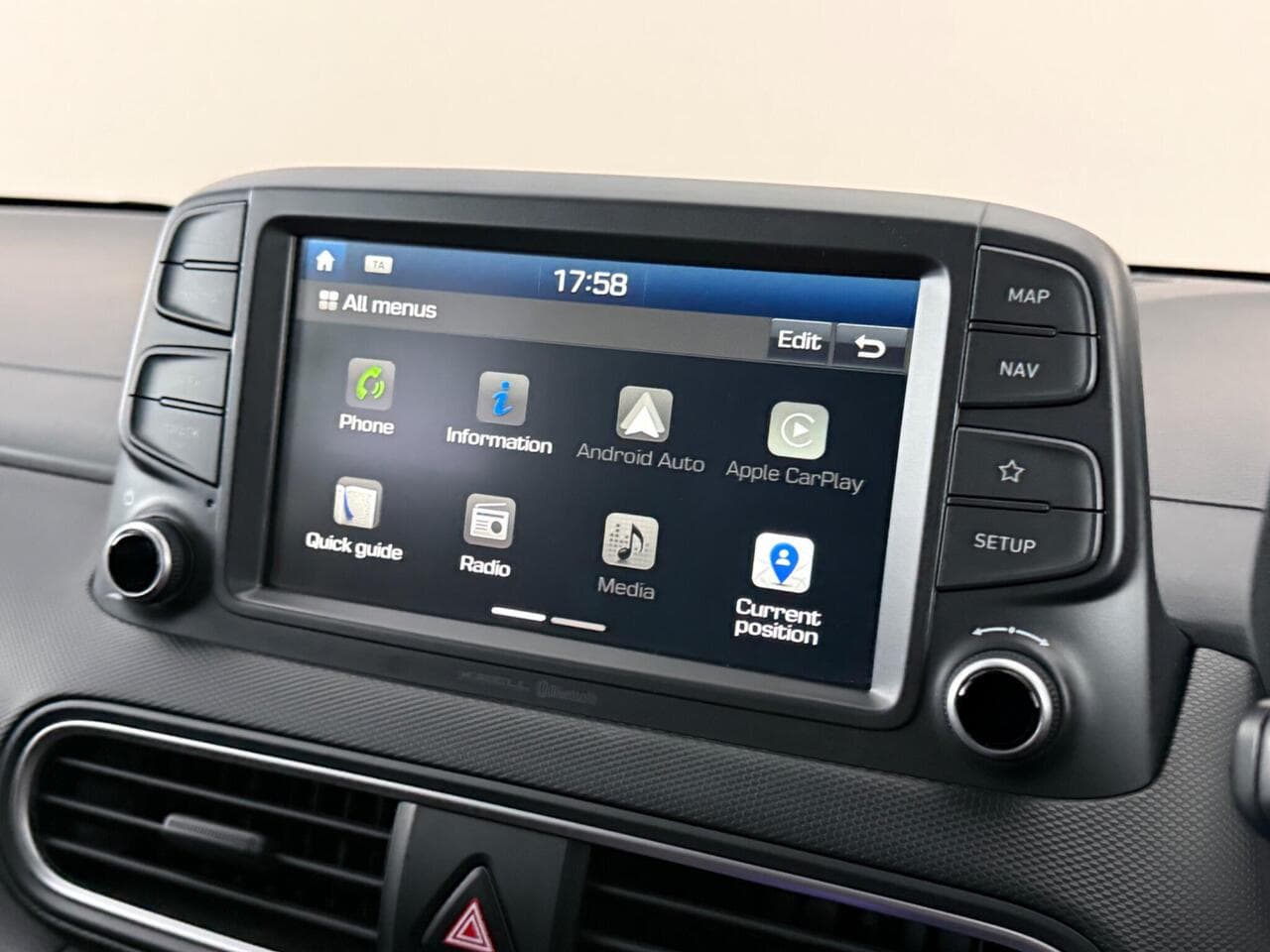 Hyundai KONA thumbnail Infotainment System