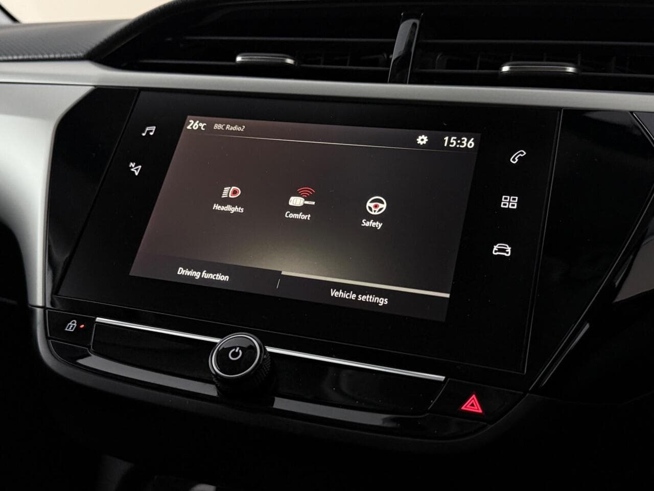 Vauxhall Corsa thumbnail Infotainment System