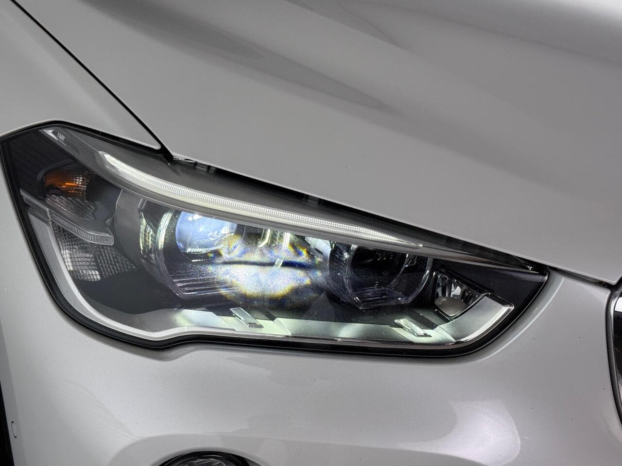 BMW X1 thumbnail Lights Front