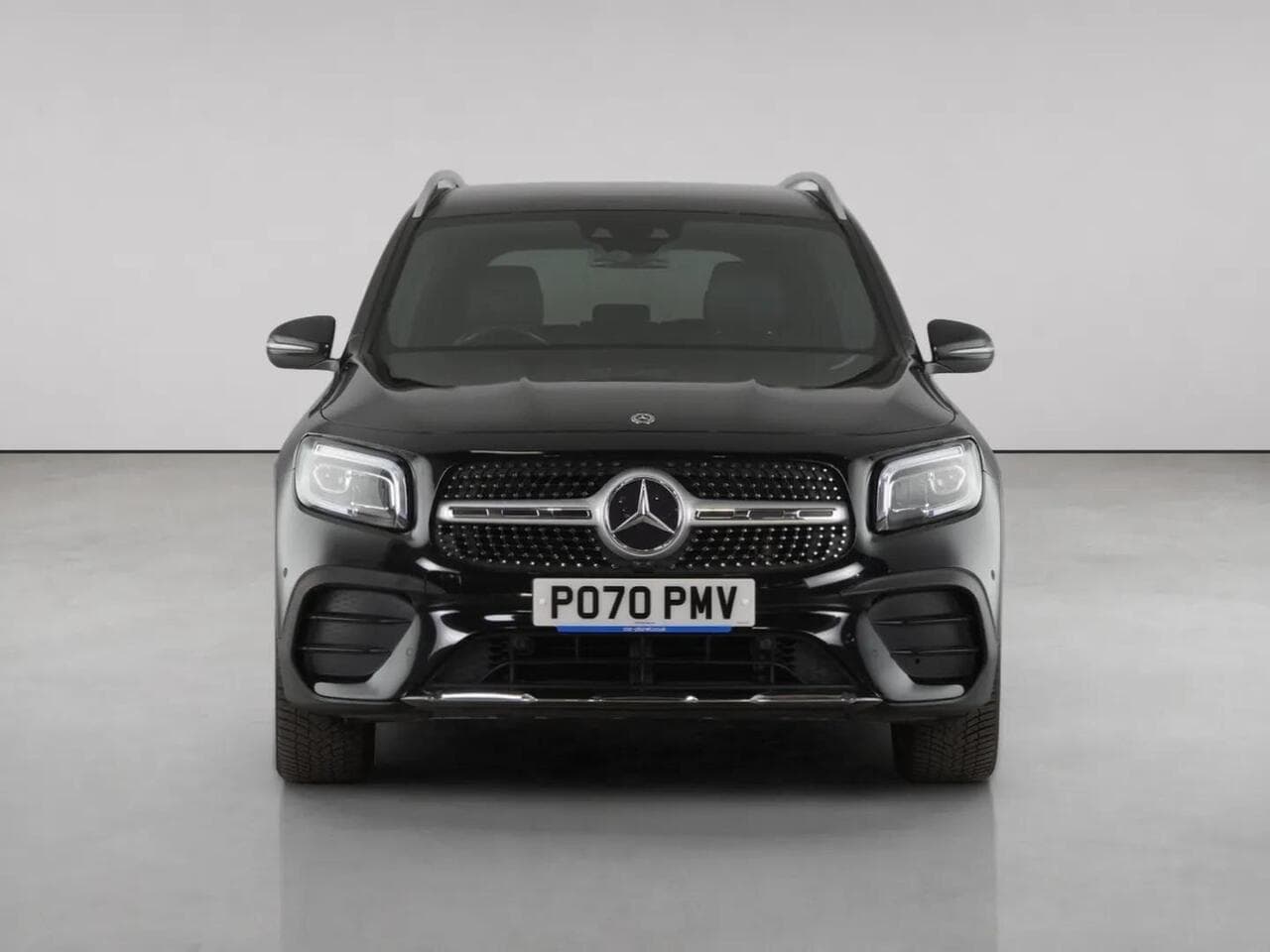 Mercedes-Benz GLB thumbnail Front
