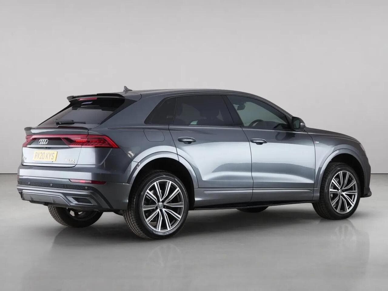 Audi Q8 thumbnail Inconclusive