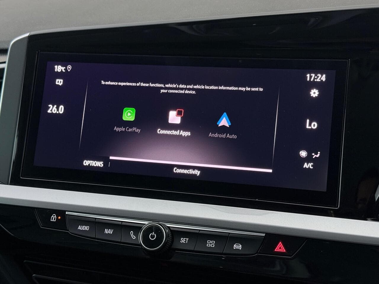 Vauxhall Grandland thumbnail Infotainment System