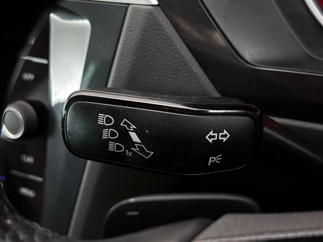 Volkswagen Tiguan thumbnail Misc Controls