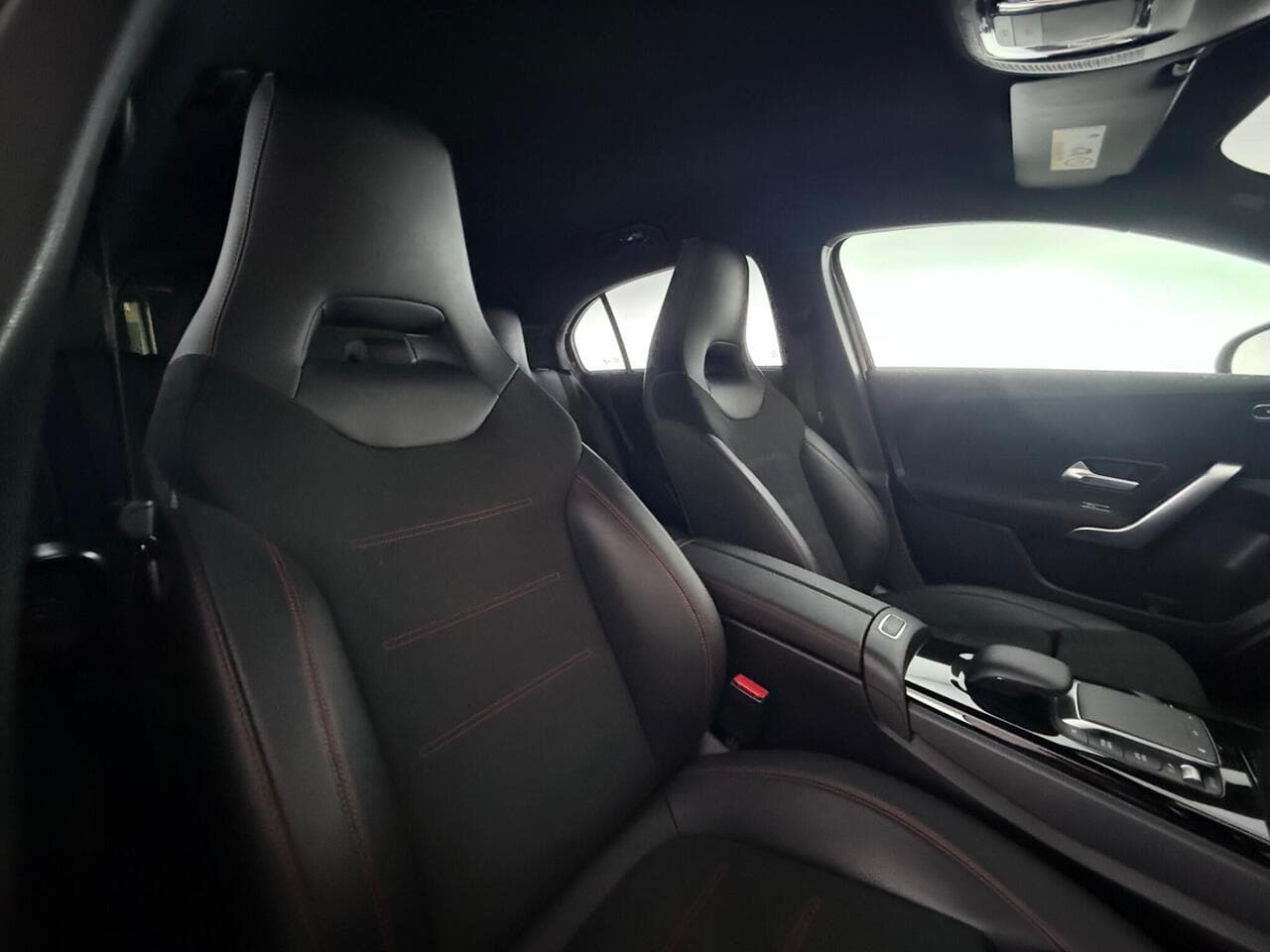 Mercedes-Benz A Class thumbnail Seat Driver