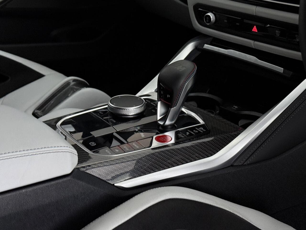 BMW M3 thumbnail Interior Front
