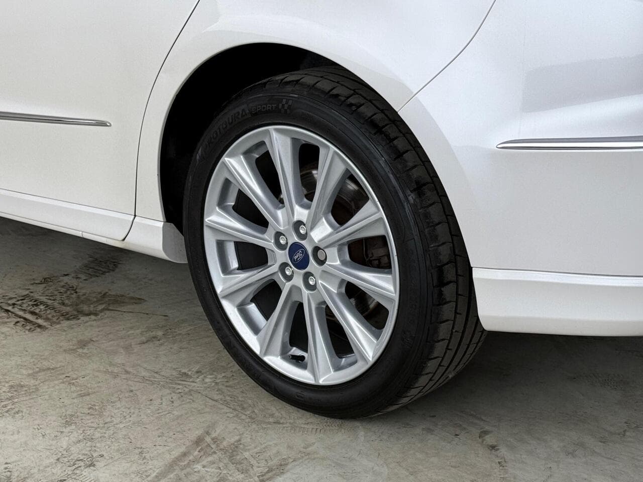 Ford S-Max thumbnail Wheel