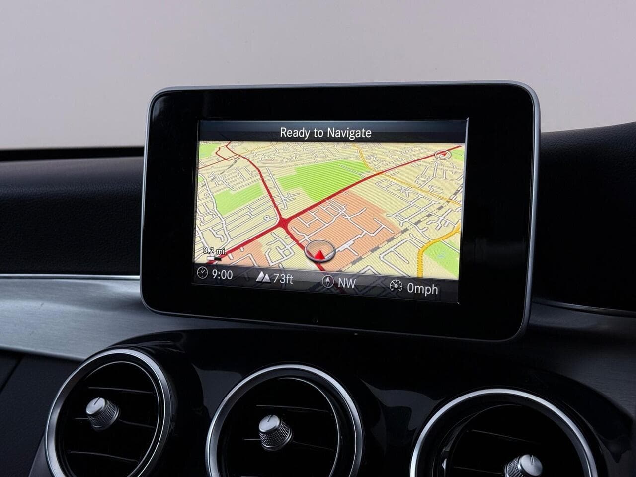 Mercedes-Benz C Class thumbnail Infotainment System