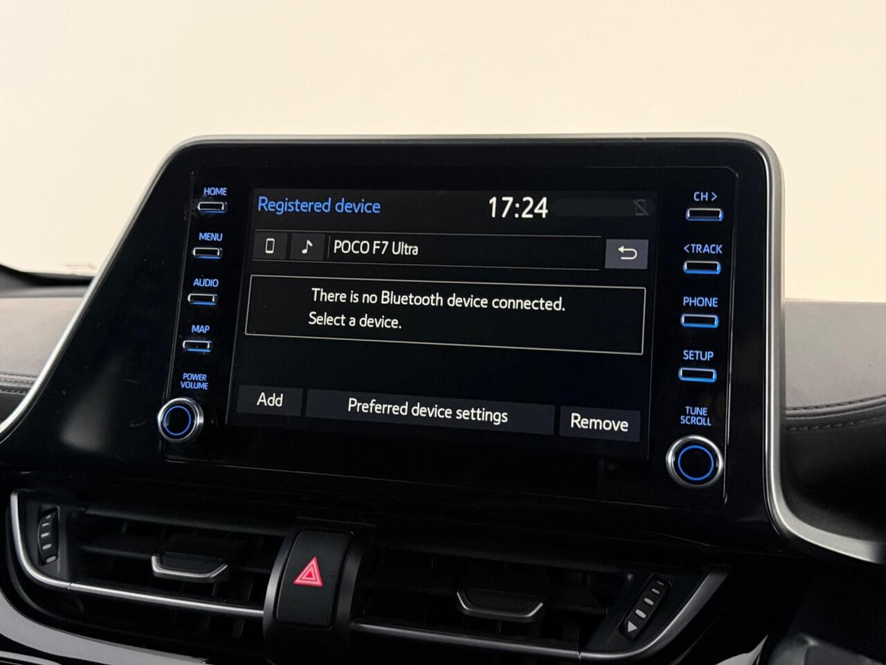 Toyota C-HR thumbnail Infotainment System