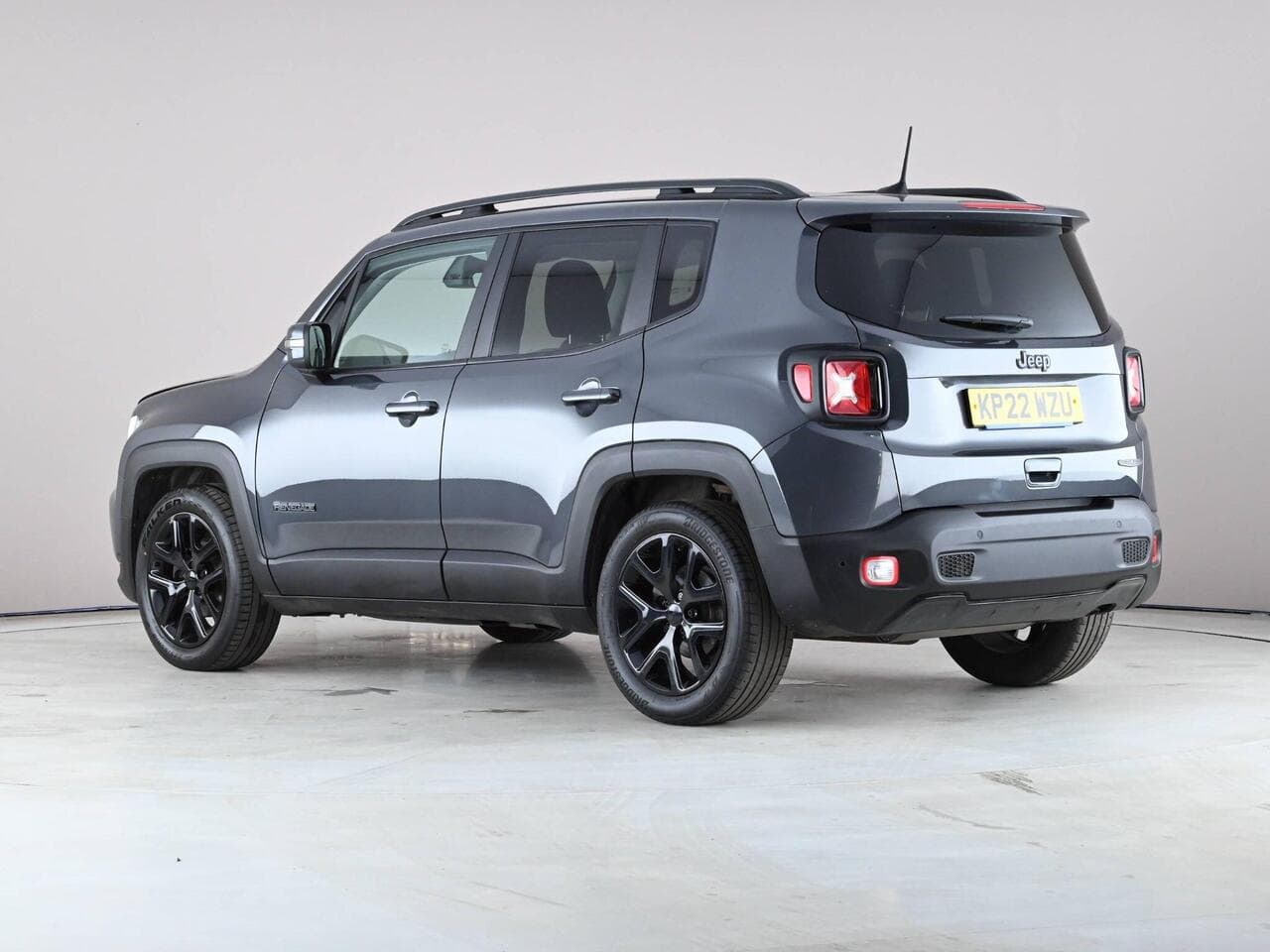 Jeep Renegade thumbnail Side Left