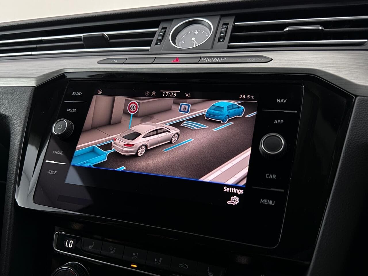 Volkswagen Arteon thumbnail Infotainment System