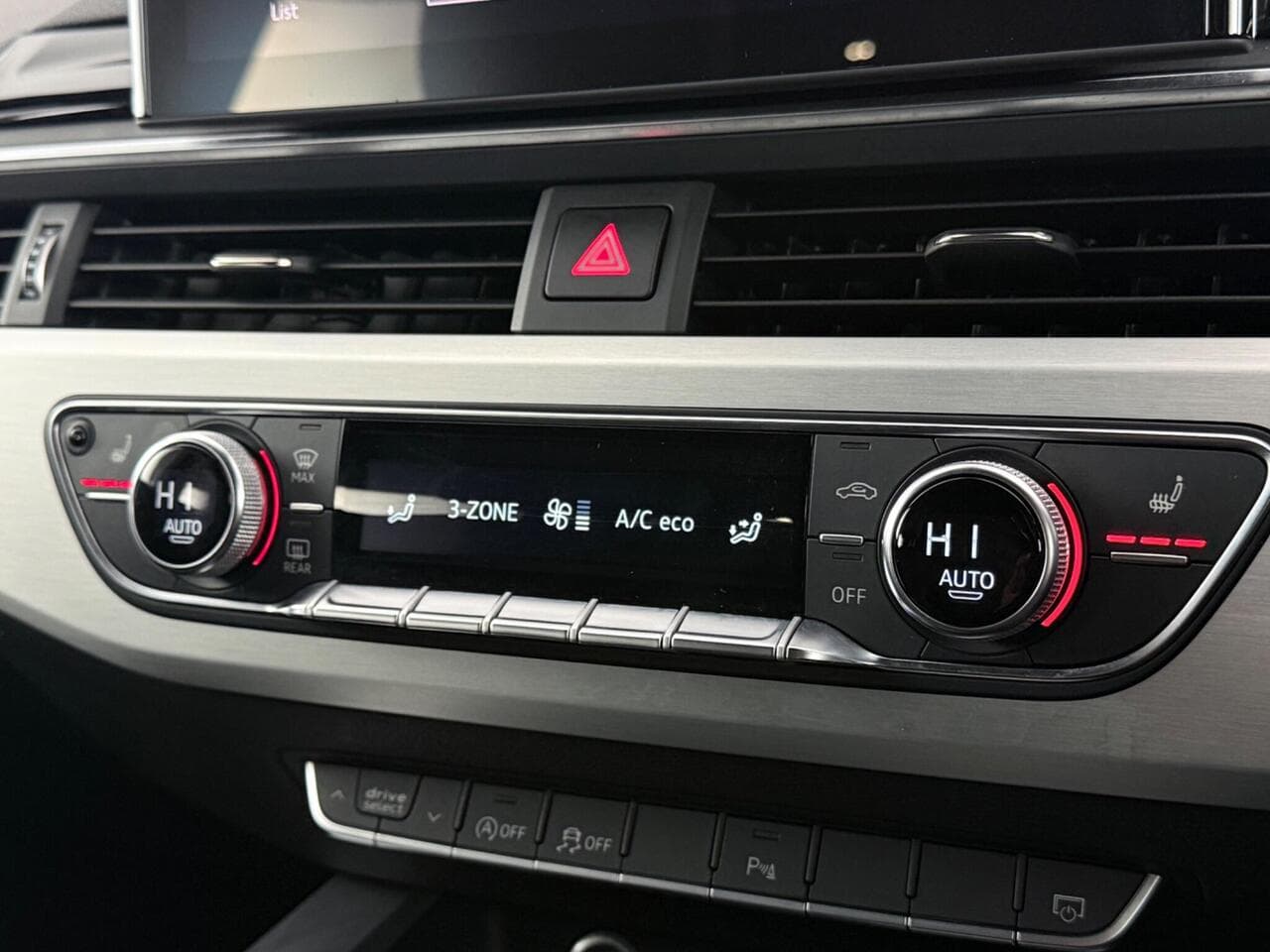Audi A5 thumbnail Misc Controls