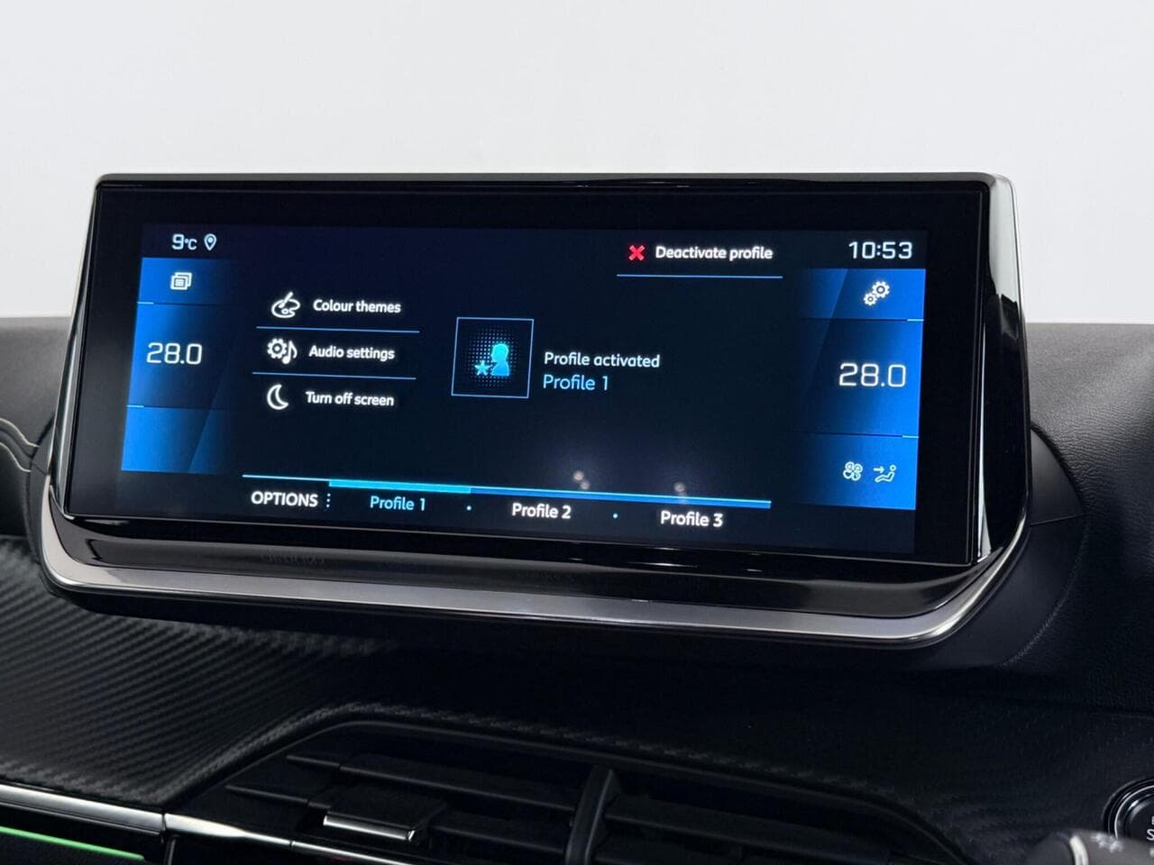 Peugeot 208 thumbnail Infotainment System